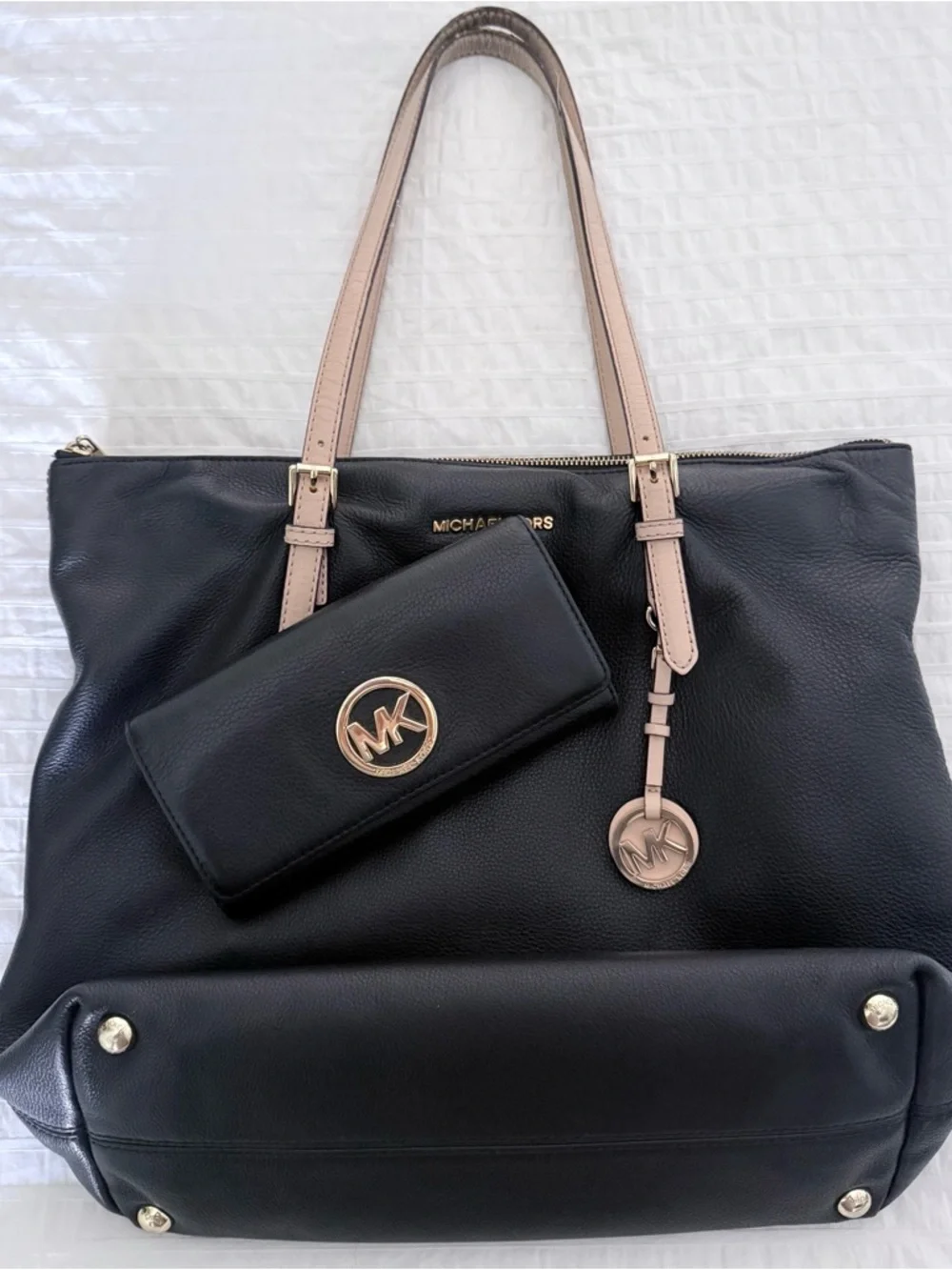 Michael Kors Black Tote with Blush Pink Straps and Gold Accents - Picture 1 of 7